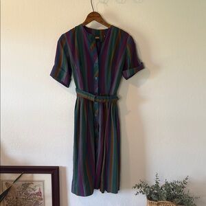 Green and Purple Buttoned Midi Dress with Cuffed Sleeves No Size